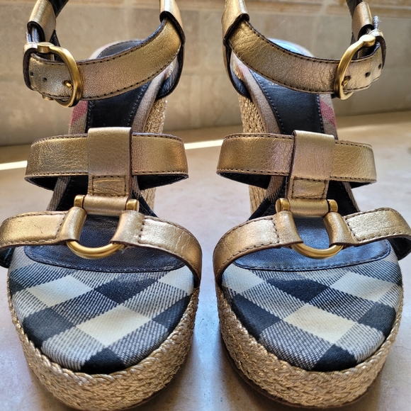 Burberry Haymarket Check Wedge Espadrille - Picture 4 of 16
